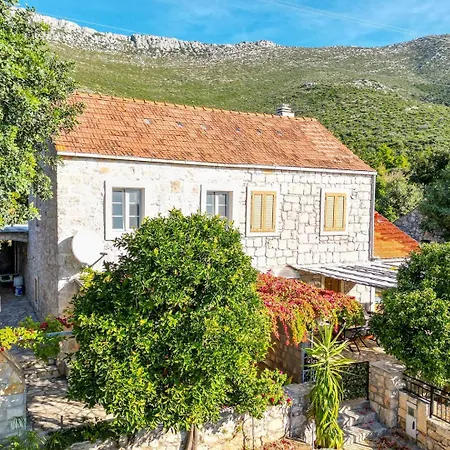 Stone Oasis Orebic
