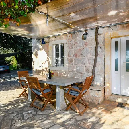 Stone Oasis * Orebić